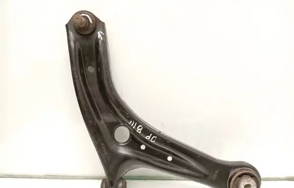Front lower control arm/wishbone