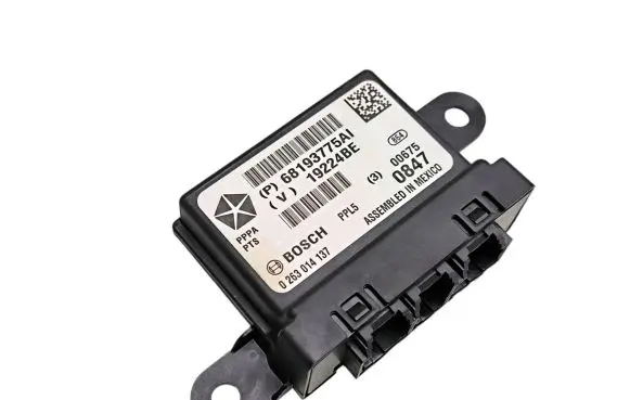 Chrysler Pacifica Parking PDC control unit/module 0263014137 19224BE 68193775AI