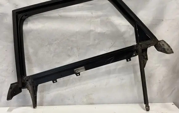 Audi A6 S6 C6 4F Rear door window/glass frame 4F0867360
