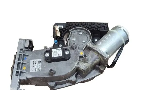 Mercedes-Benz C W204 Tailgate/trunk control unit/module A2048708926 00137243 28402186023000