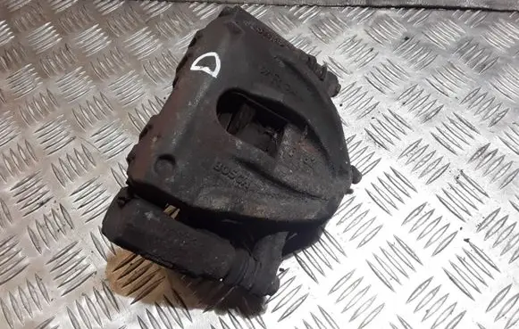 Toyota Corolla Verso AR10 Front brake caliper