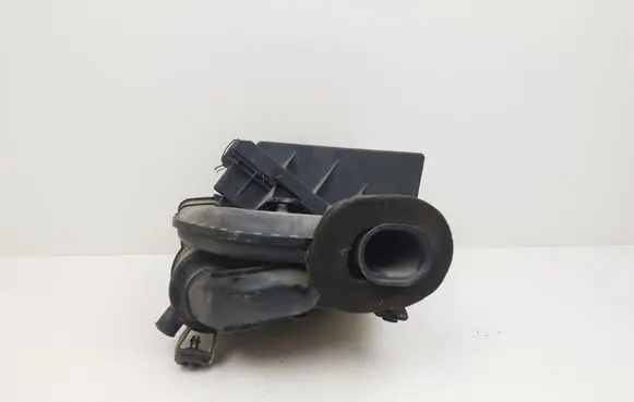 Nissan Navara D40 Air filter box EB300