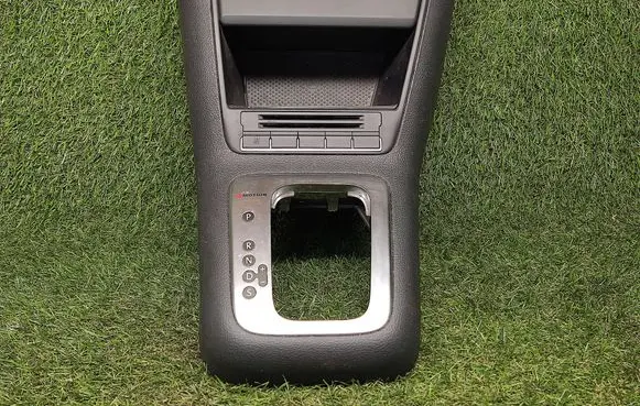 Volkswagen Tiguan Other center console (tunnel) element 5N1863476A 007662LL2