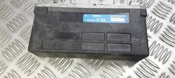 Mercedes-Benz E W124 ABS control unit/module 0055455132 0265101020