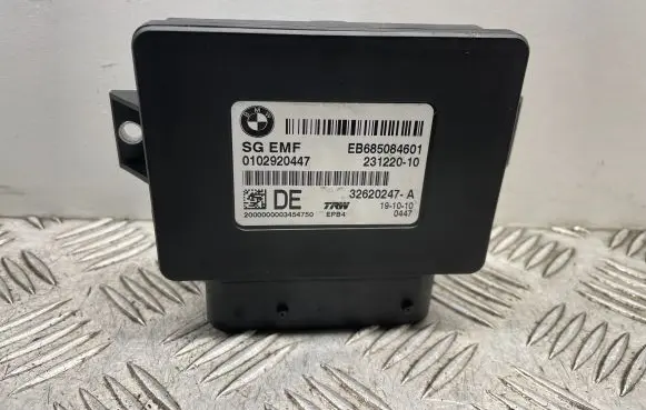 BMW 5 F10 F11 Hand brake control module 6850846 0102920447