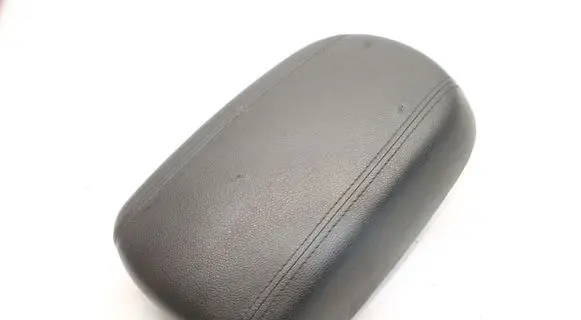 KIA Sportage Armrest