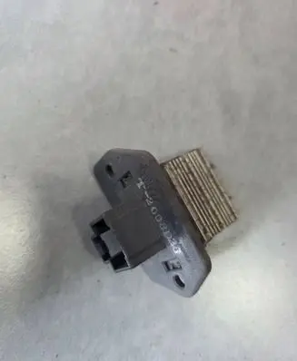 Chevrolet Aveo Heater blower motor/fan resistor 2008D26