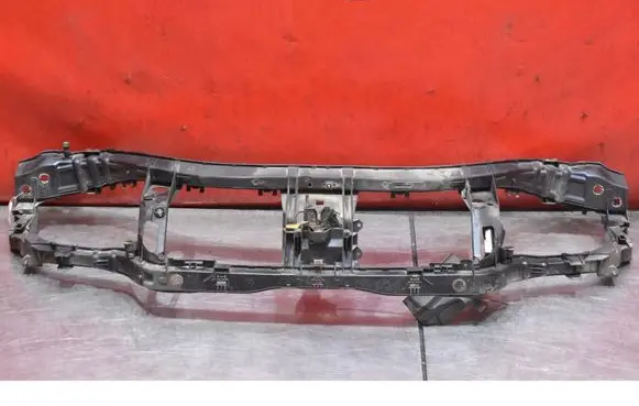 Ford Mondeo MK IV Front bodywork piece 