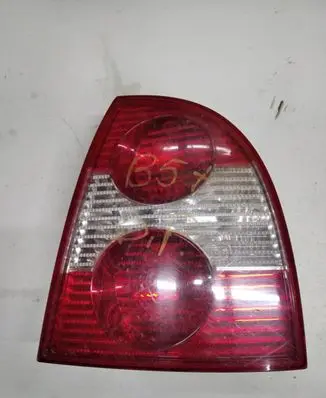 Volkswagen PASSAT B5.5 Rear/tail lights