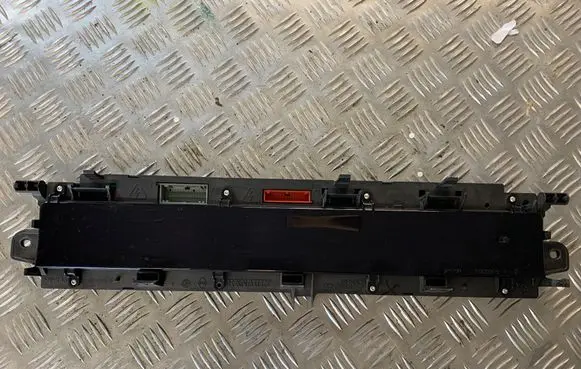 Renault Scenic II - Grand scenic II Speedometer (instrument cluster) P8200704463A