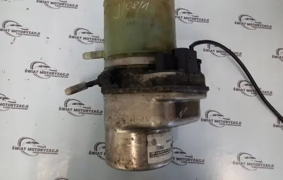 Volkswagen Polo V 6R Power steering pump 6Q0423156AB