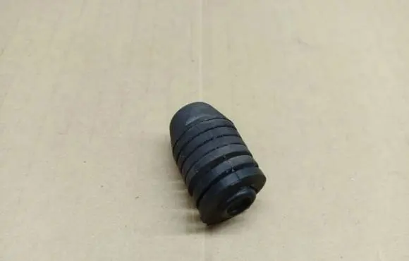 Volkswagen Golf VI Engine bonnet (hood) release handle