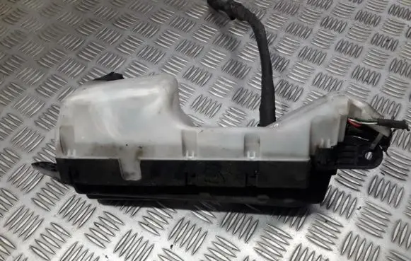 Toyota Corolla E120 E130 Fuse box set