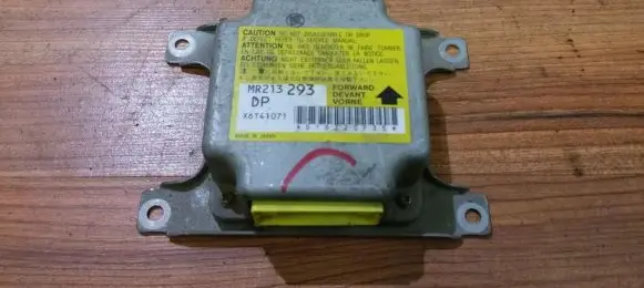 Mitsubishi Galant Airbag control unit/module MR213293 X6T41071