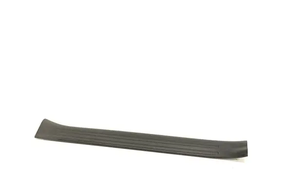 Nissan Juke I F15 Front sill trim cover 769B51KA0A