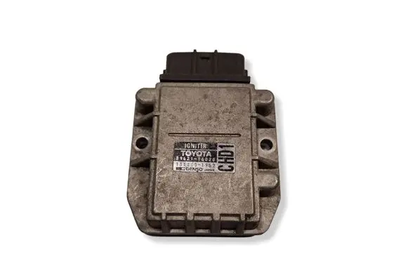 Toyota RAV 4 (XA10) Ignition amplifier control unit 1313001952 8962116020