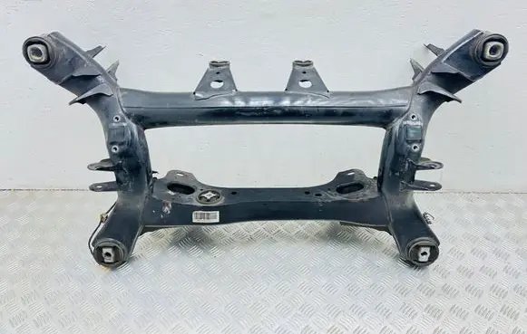 BMW 4 F36 Gran coupe Rear subframe 6863150A 4039091