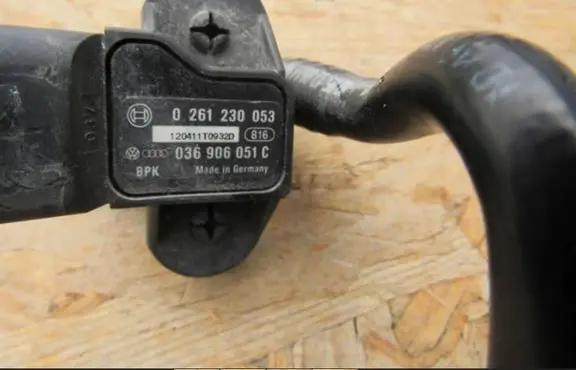 Audi A5 8T 8F Air pressure sensor 0261230053