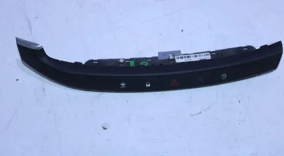 Fiat Tipo Hazard light switch