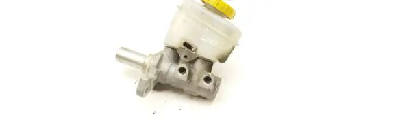 Subaru Legacy Master brake cylinder