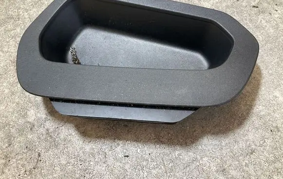 Polestar 2 Glove box central console 31694390