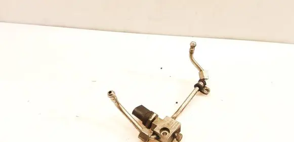 Audi A8 S8 D3 4E Fuel line pipe 07L127501AF