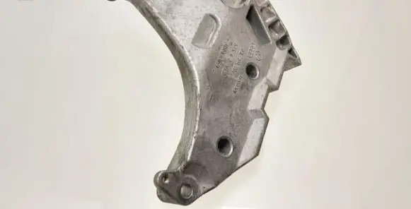 Volkswagen PASSAT CC Engine mounting bracket 03L199207