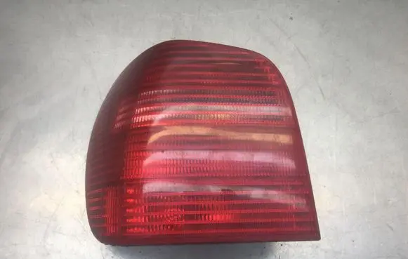 Volkswagen Polo Rear/tail lights 6N0945257