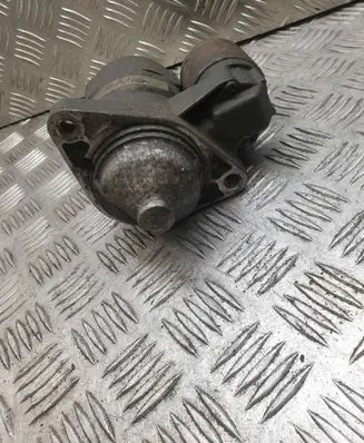 Nissan Micra Starter motor 233001F772 D7E40