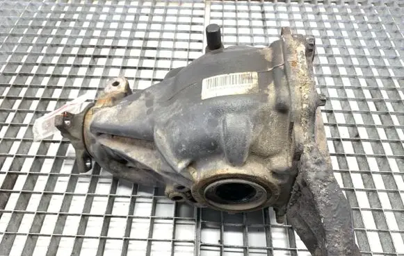 Mercedes-Benz GLK (X204) Rear differential 2043504466