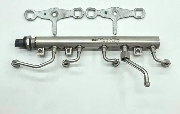 BMW M5 F90 Fuel main line pipe 7852403 13537852403 16404510