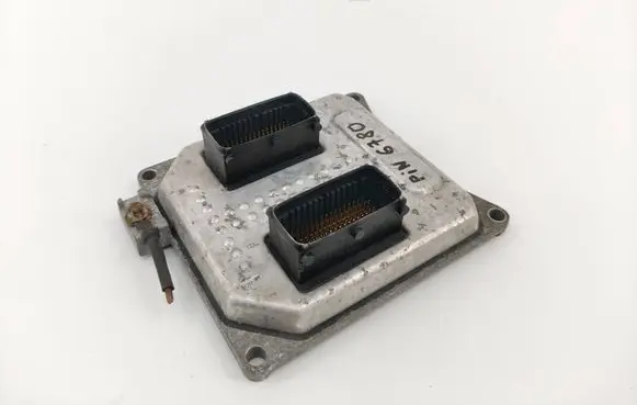 Opel Vectra C Engine control unit/module 55355631