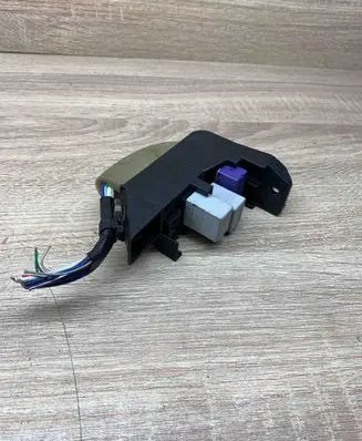 Toyota Avensis T270 Fuse box set 5934YB1