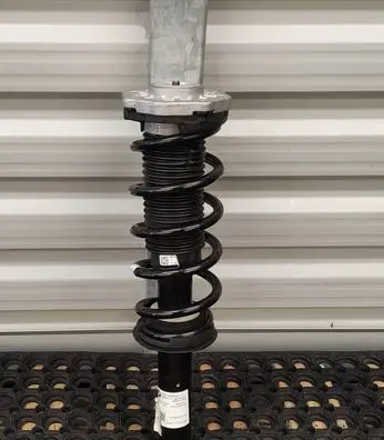 BMW X4 G02 Rear shock absorber/damper 6890945