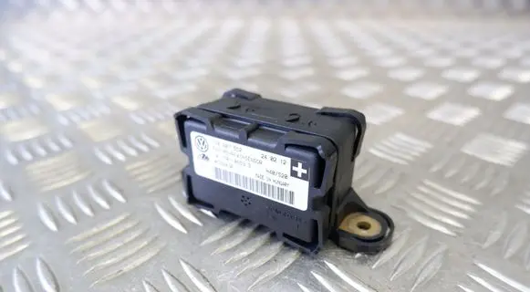 Volkswagen Touareg II Acceleration sensor 7P0907652