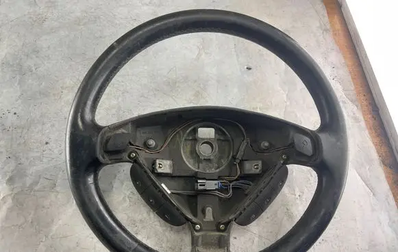 Opel Zafira A Steering wheel