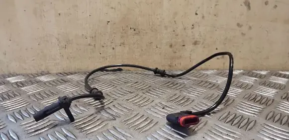 Mercedes-Benz E W212 ABS rear brake sensor 
