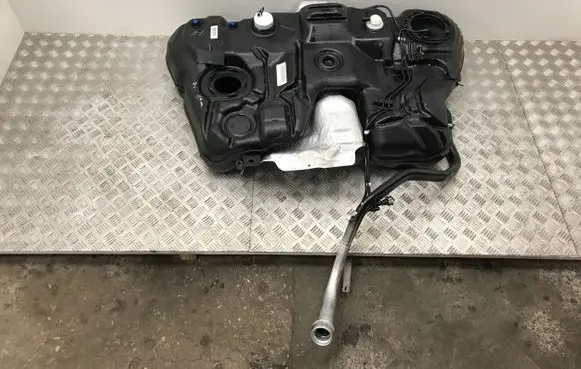 Volvo S60 Fuel tank 31372494 31392650