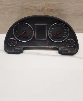 Speedometer (instrument cluster)