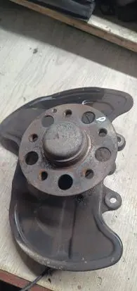 Mercedes-Benz E C207 W207 Front wheel hub spindle knuckle A2044202844 A2044202644