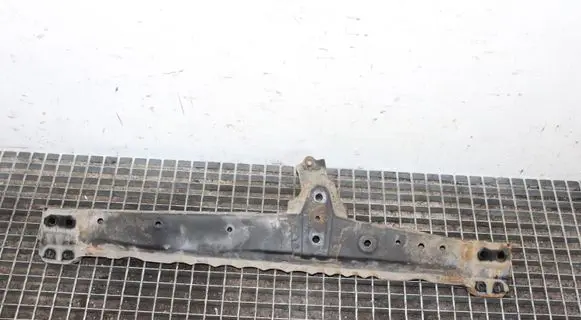 Toyota RAV 4 (XA40) Bottom radiator support slam panel 