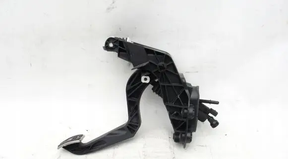 Ford Puma Clutch pedal H1BC-7B633-G1G