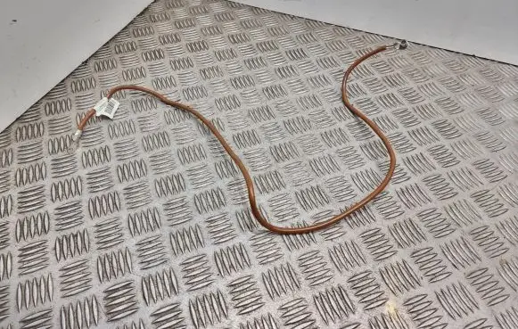 Mercedes-Benz E W212 Positive cable (battery) 21014375