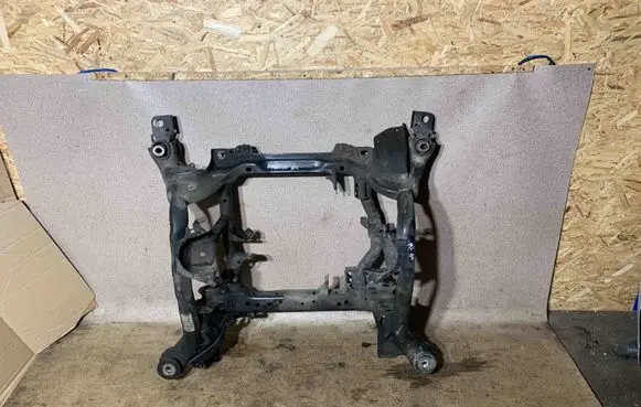 Mercedes-Benz ML W166 Front subframe 13235AC