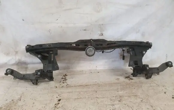 Mercedes-Benz Vito Viano W639 Radiator support slam panel A6395843238
