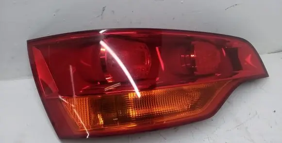 Audi Q7 4L Tailgate rear/tail lights 273301