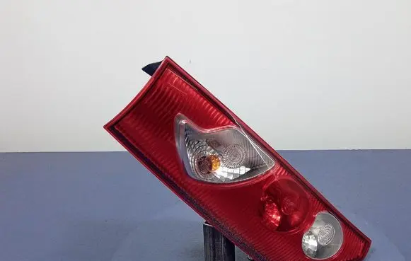 Rear/tail lights