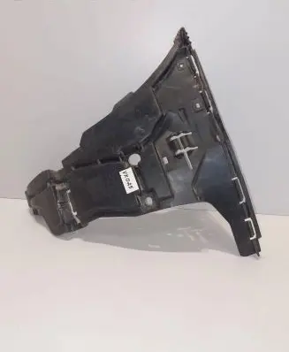 Volvo V70 Front bumper mounting bracket 08693182