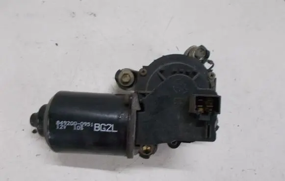 Mazda 323 Front wiper linkage and motor 8492000951
