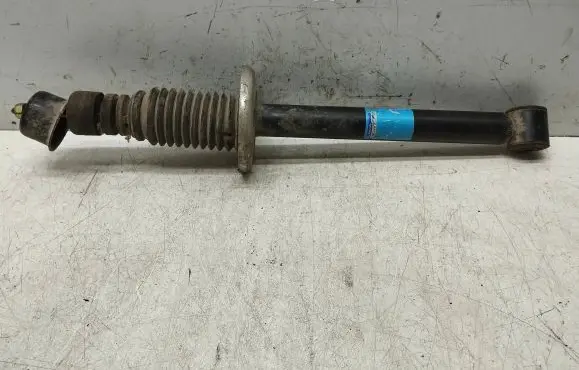 Volkswagen PASSAT B3 Rear shock absorber/damper 105781